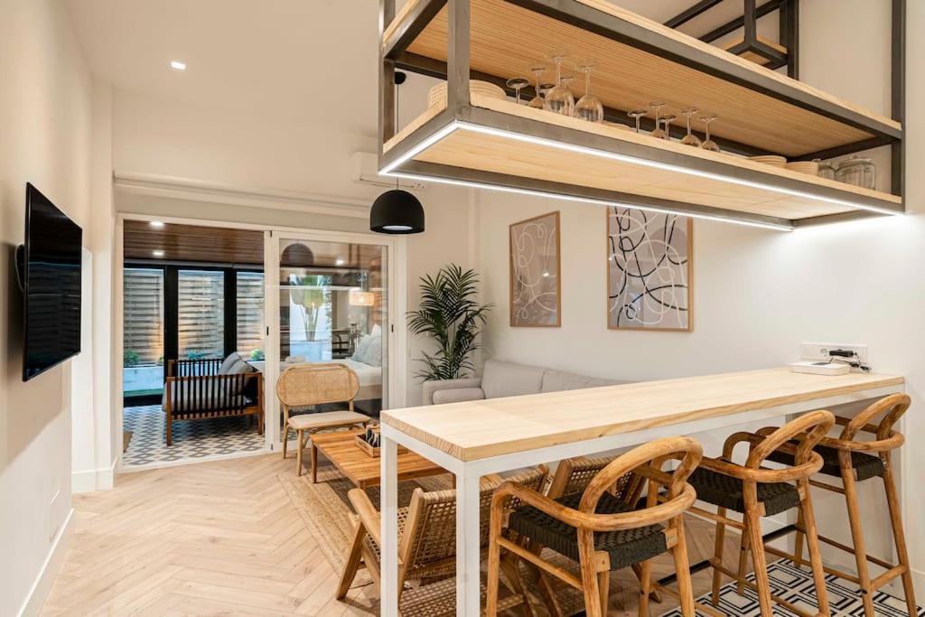 Oasis In The Center Of Madrid With Parking Apartment — Fotos 1
